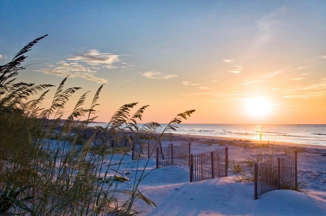 Stunning Views!!-Oceanfront Villa-Heated Pool-Private Balcony-Tiki Bar-Walk To Coligny Plaza Hilton Head Island Εξωτερικό φωτογραφία